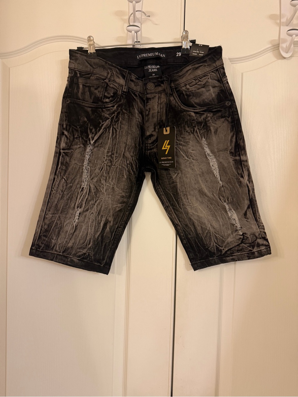 Black Distressed Women’s Denim Shorts stretch NWT